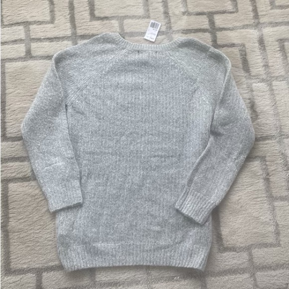 Forever 21 light heather gray long crew neck sweater size large NWT - Picture 7 of 7